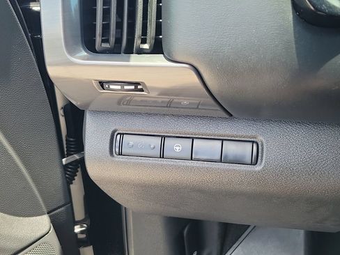 Used 2023 Nissan Pathfinder Rock Creek AWD/4WD image 21