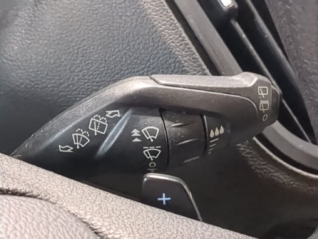 Used 2017 Ford Escape SE w/ Equipment Group 201A FWD image 31