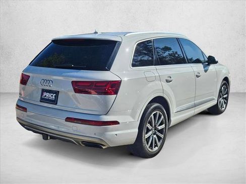 Used 2019 Audi Q7 3.0T Prestige image 5
