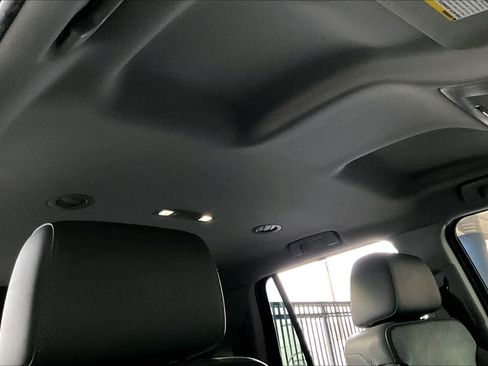 Used 2017 Chevrolet Tahoe LT image 14