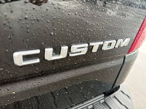Used 2023 Chevrolet Silverado 1500 Custom AWD/4WD image 11