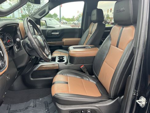 Used 2020 Chevrolet Silverado 1500 High Country w/ Safety Package II AWD/4WD image 13