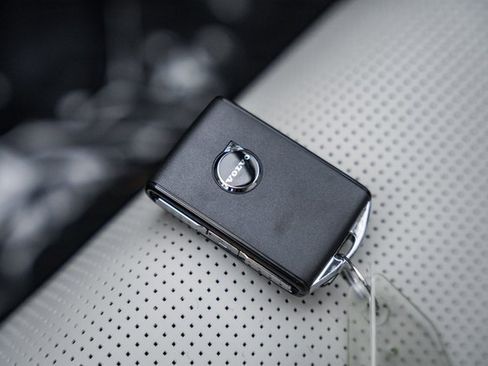 New 2026 Volvo XC90 B6 Ultra w/ Protection Package Premier image 44