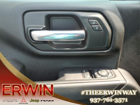 Used 2024 GMC Sierra 3500 Pro AWD/4WD image 11