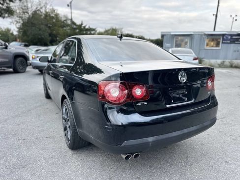 Used 2009 Volkswagen Jetta SE image 7