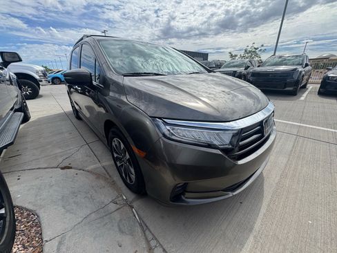 Used 2021 Honda Odyssey EX-L image 5