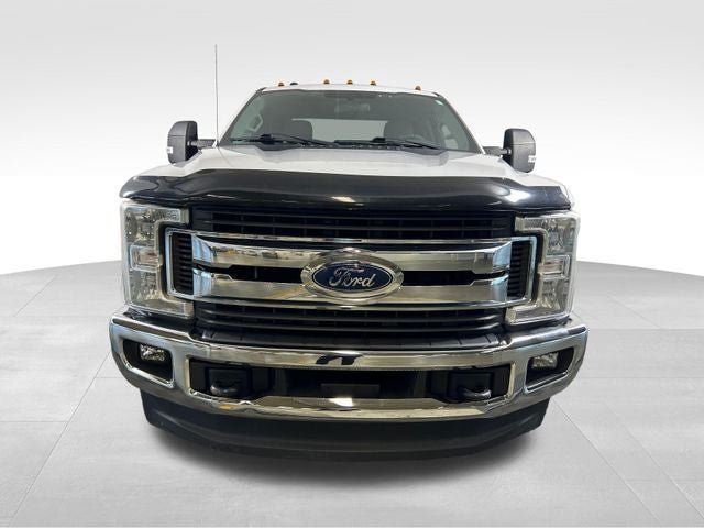 Used 2017 Ford F250 XLT w/ XLT Value Package AWD/4WD image 8