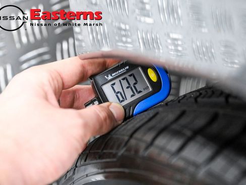 Used 2023 Nissan Maxima SV w/ Floor Mat Group image 48