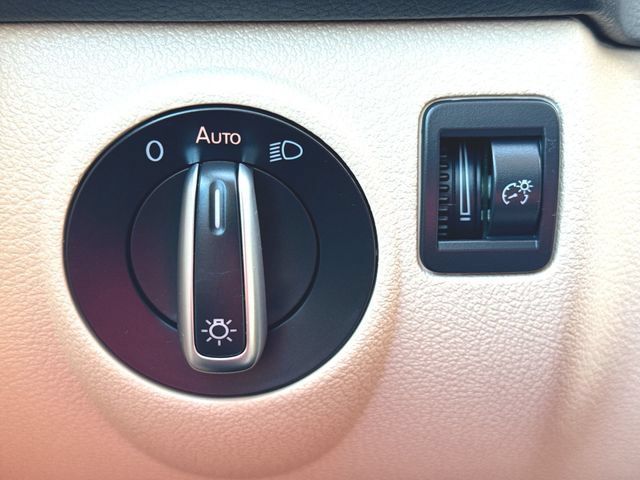 Used 2017 Volkswagen Tiguan S FWD image 17