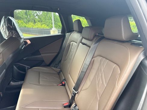 New 2025 BMW X3 xDrive30i w/ Convenience Package image 11