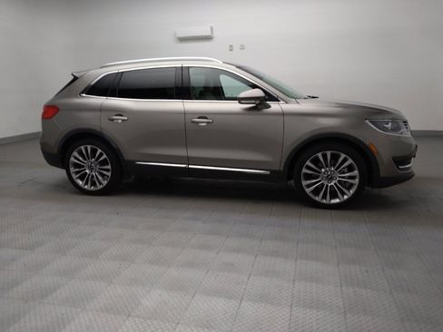 Used 2016 Lincoln MKX Reserve w/ Technology Package image 11