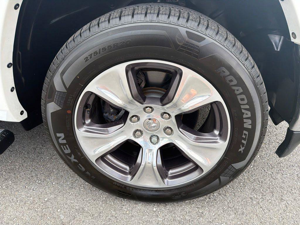 Used 2021 RAM 1500 Laramie AWD/4WD image 14