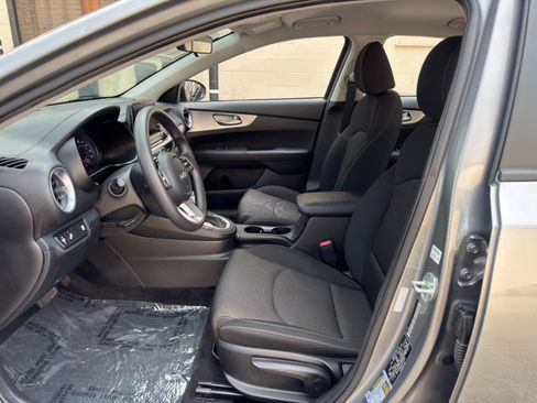 Used 2023 Kia Forte LXS w/ LXS Technology Package FWD image 15