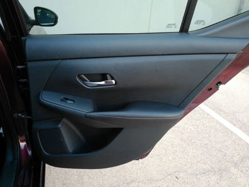 Used 2020 Nissan Sentra SV FWD image 21