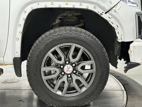 Used 2020 GMC Sierra 1500 AT4 w/ AT4 Premium Package AWD/4WD image 34