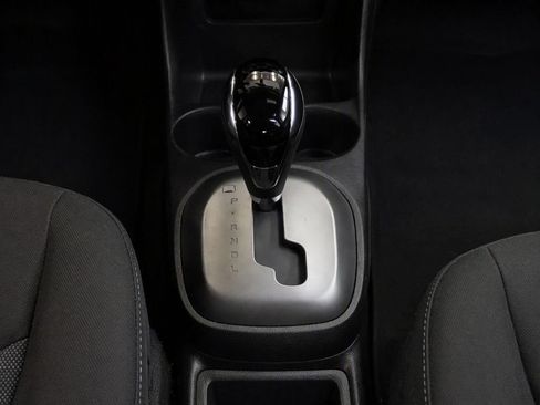 Used 2021 Chevrolet Spark LT FWD image 28