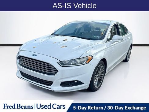 Used 2015 Ford Fusion SE w/ Equipment Group 202A FWD image 3