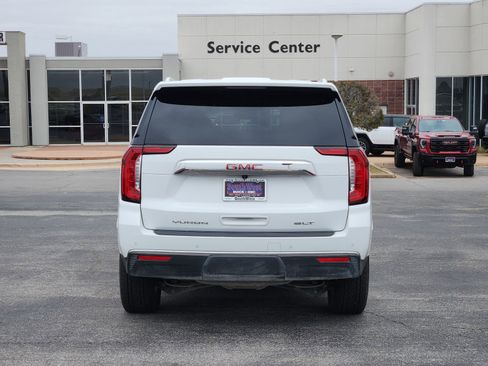 Certified 2024 GMC Yukon SLT w/ SLT Premium Package image 9