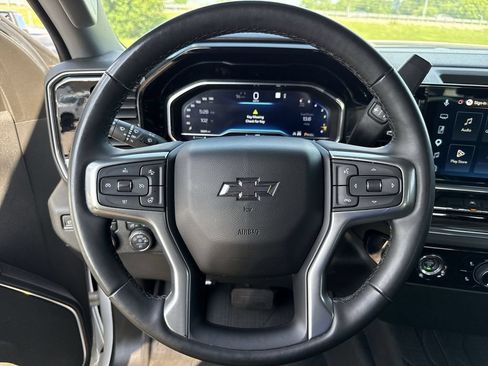 Used 2023 Chevrolet Silverado 1500 RST w/ Redline Edition AWD/4WD image 23
