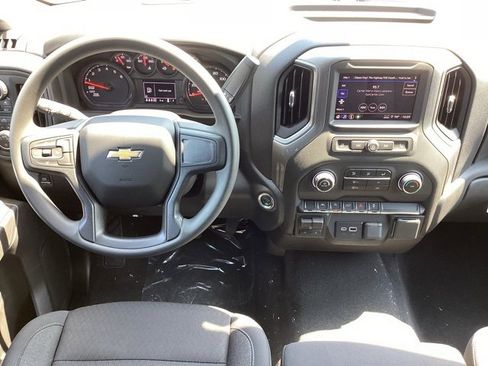 New 2025 Chevrolet Silverado 1500 Custom image 11
