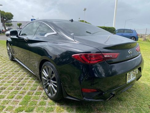 Used 2017 INFINITI Q60 3.0t Sport RWD image 5