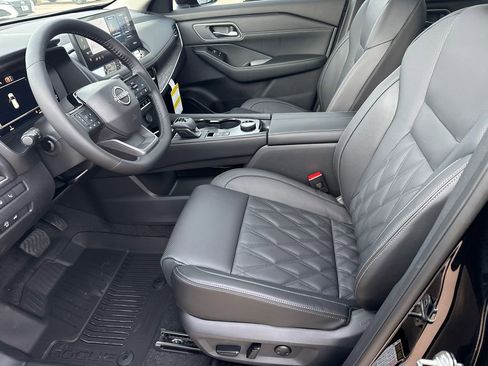 New 2026 Nissan Rogue Platinum w/ Platinum Premium Package image 19