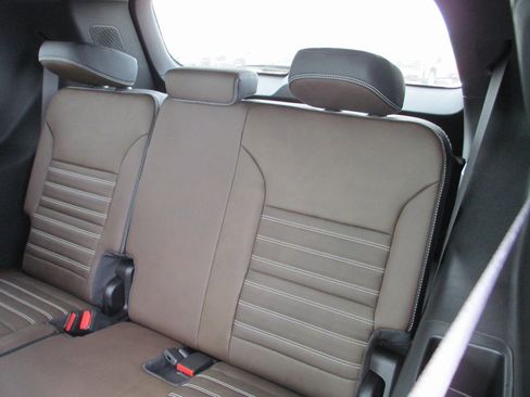 New 2026 GMC Acadia Denali Ultimate image 12