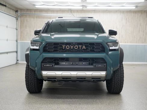 Used 2025 Toyota 4Runner Trailhunter AWD/4WD image 2