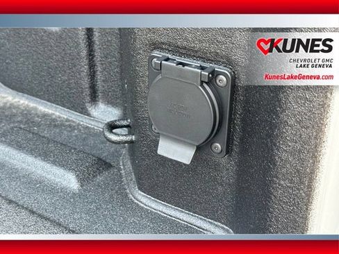 New 2026 GMC Sierra 1500 SLT w/ SLT Premium Package AWD/4WD image 25