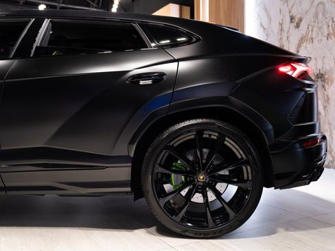 Used 2022 Lamborghini Urus Graphite Capsule image 26