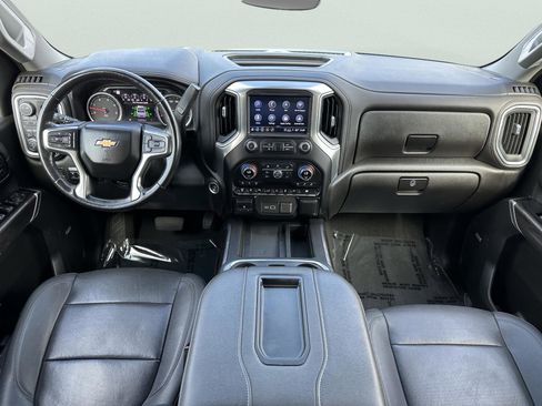 Used 2022 Chevrolet Silverado 3500 LTZ w/ LTZ Premium Package image 12