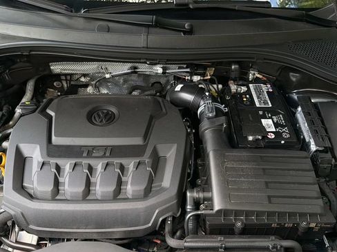Used 2022 Volkswagen Tiguan SE FWD image 26