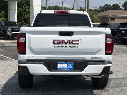 New 2026 GMC Canyon Elevation w/ Convenience Package RWD image 18