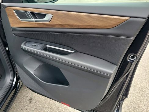 New 2026 Volkswagen Atlas SE image 31