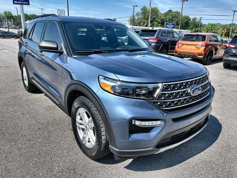 Used 2020 Ford Explorer XLT w/ Equipment Group 202A AWD/4WD image 10