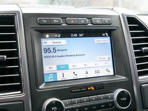 Used 2019 Ford Expedition Platinum image 27