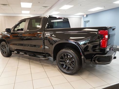 Certified 2022 Chevrolet Silverado 1500 RST w/ LPO, Blackout Package AWD/4WD image 7