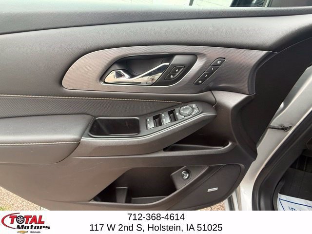Used 2019 Chevrolet Traverse Premier AWD/4WD image 18