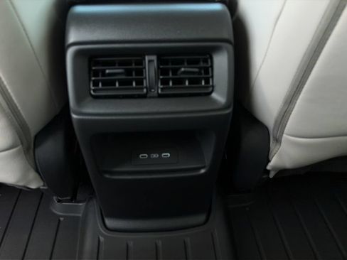 Used 2024 Honda CR-V EX-L image 13