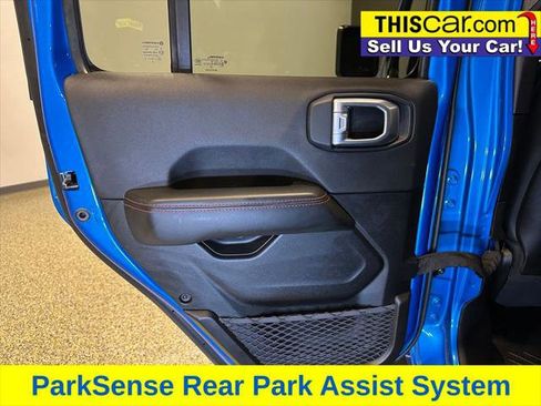 Used 2024 Jeep Wrangler Unlimited Rubicon image 27