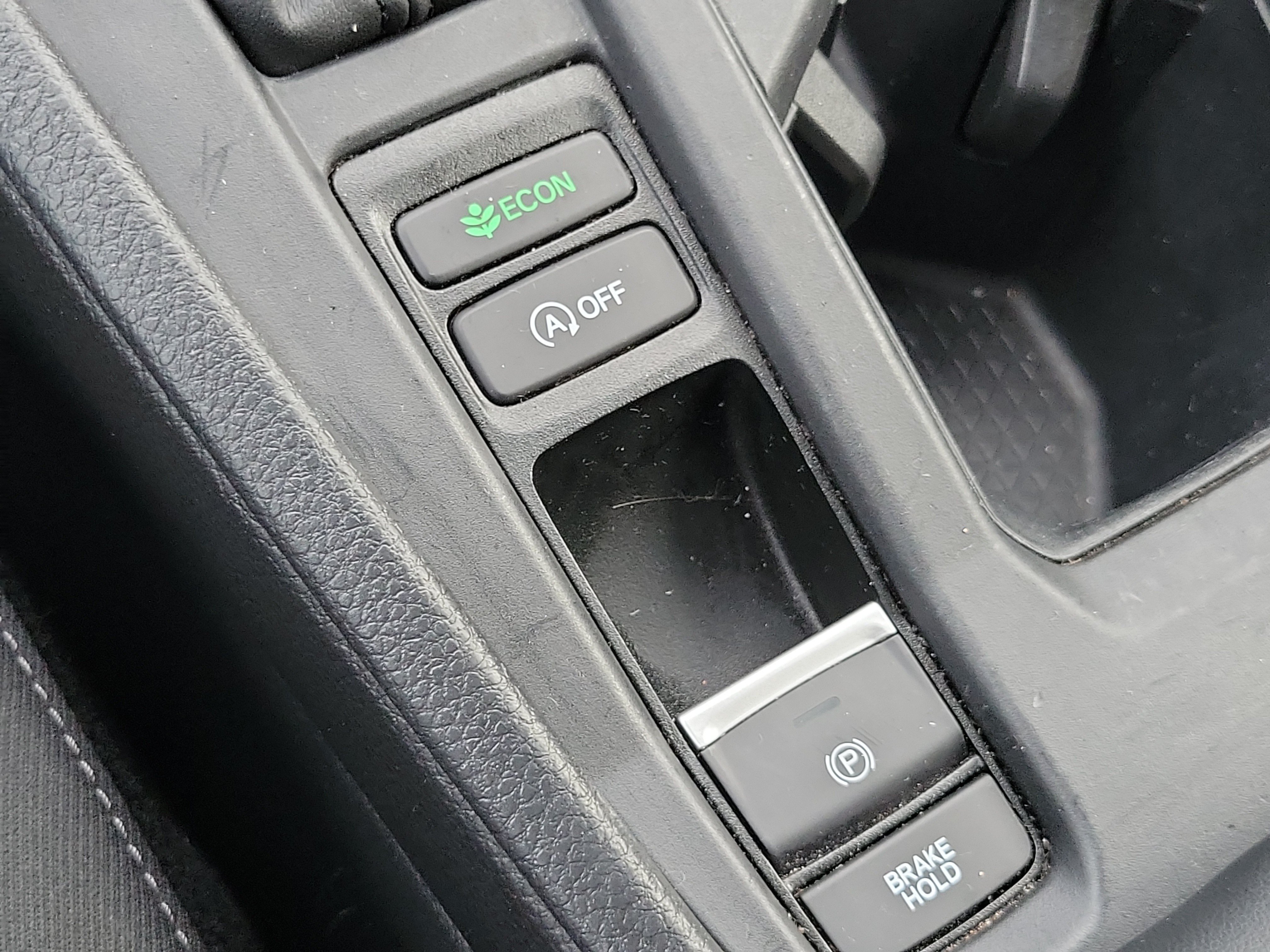 Certified 2025 Honda Accord SE image 25