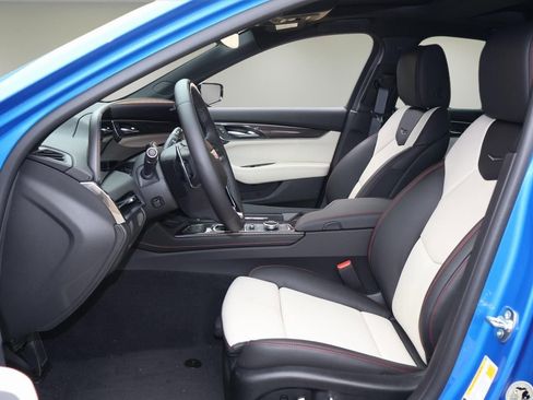 New 2026 Cadillac CT5 Sport image 12