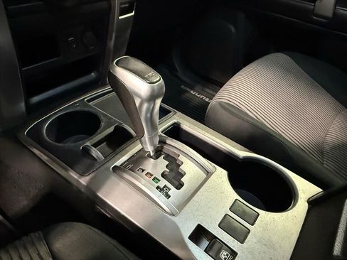 Used 2016 Toyota 4Runner SR5 image 19