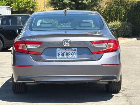 Certified 2018 Honda Accord EX image 5