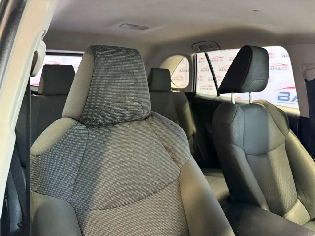 Used 2022 Toyota RAV4 LE FWD image 49