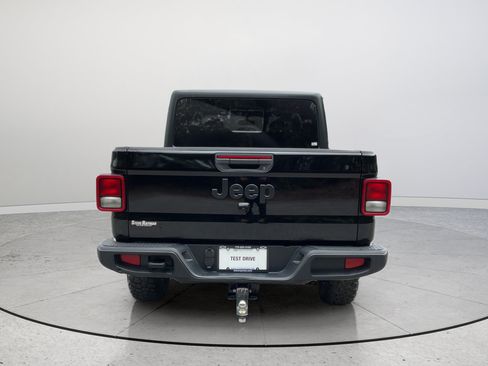 Used 2023 Jeep Gladiator Sport AWD/4WD image 8