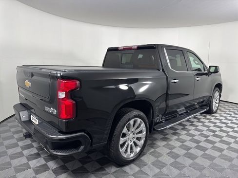 Used 2021 Chevrolet Silverado 1500 High Country image 2
