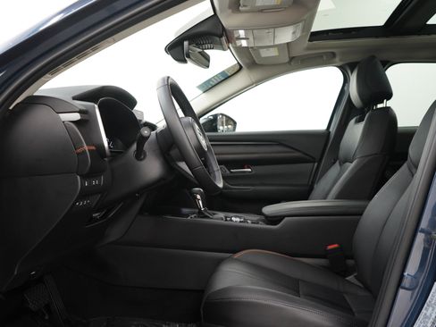 Certified 2026 MAZDA CX-50 AWD 2.5 S w/ Premium Package image 24