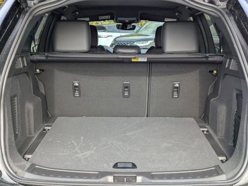 New 2026 Land Rover Discovery Sport Landmark image 16