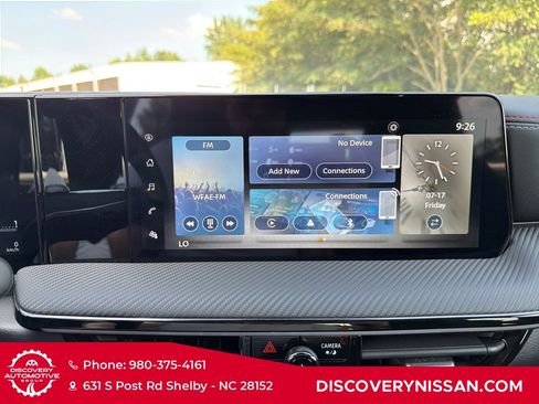 Certified 2025 Nissan Kicks SR FWD image 17
